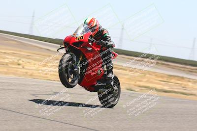 media/Aug-04-2024-TrackDaz (Sun) [[e1ff0814b6]]/Group A/12pm (Wheelie Bump)/